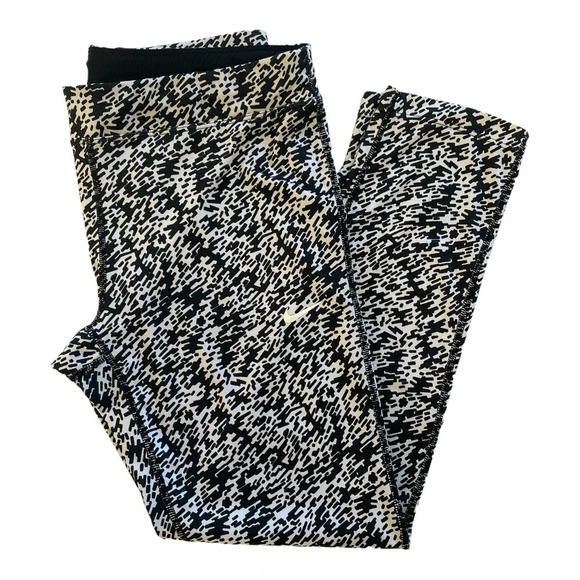 Nike Women's Pronto Essential Running Crop Tights Black White Print Size Medium - Picture 5 of 7